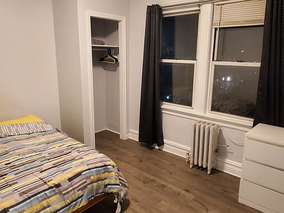 3rd image of 652 E 51st St #2F