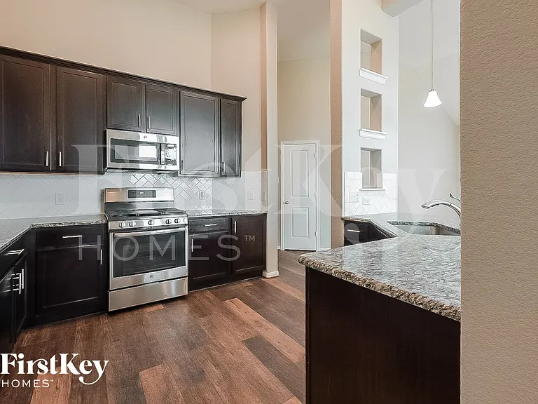 12524 Jetty Cove Dr — Photo 6
