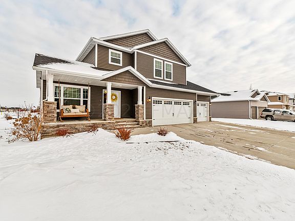 2nd image of 3007 Claire Dr E