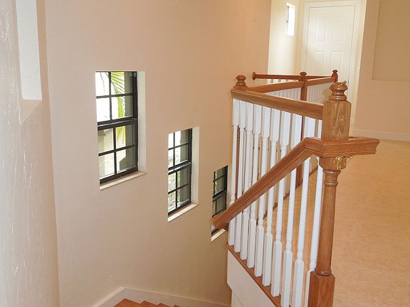Wood Entrance Stairs