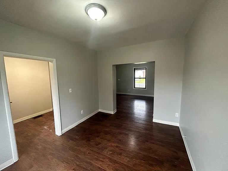 1633 Shehy St #1 — Photo 3