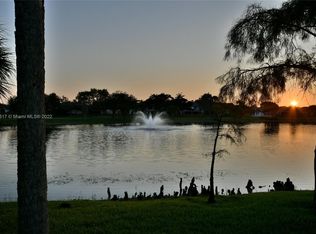 15860 SW 106th Ter, Miami, FL 33196