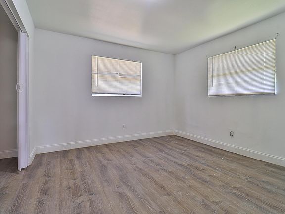 2nd image of 3024 W Dixie Boulevard