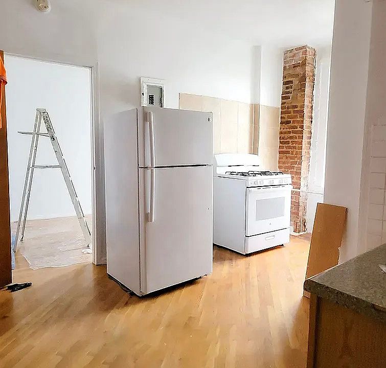 1st image of 2403 Hoffman St APT 28