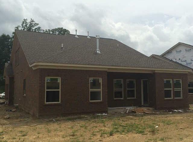 2nd image of 219 Calumet Ct #73