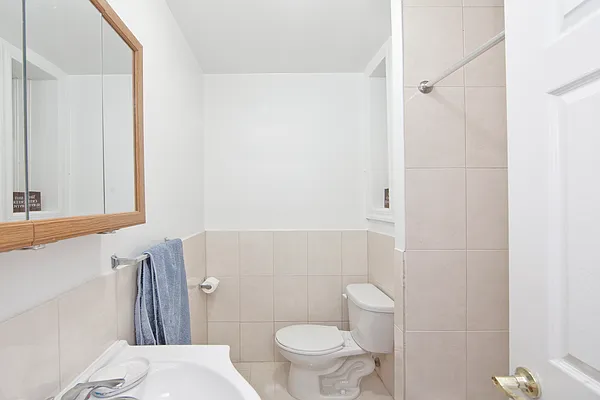 Rented by R New York | media 4