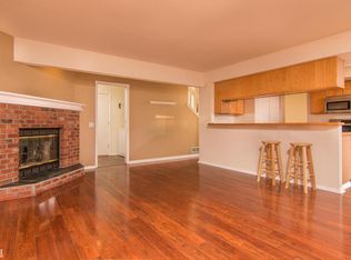 2430 Copperwood Dr, Anchorage, AK 99516