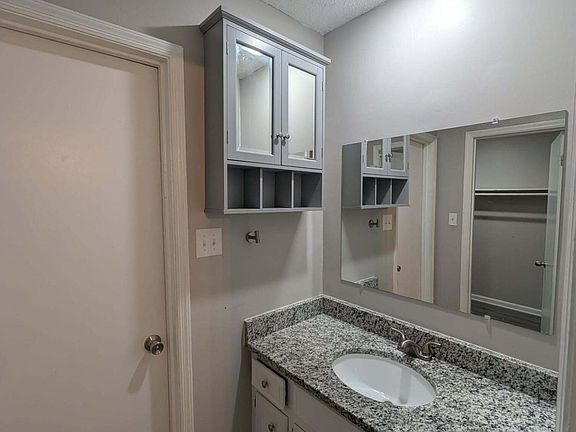 5th image of 3522 Stoney Brook Road