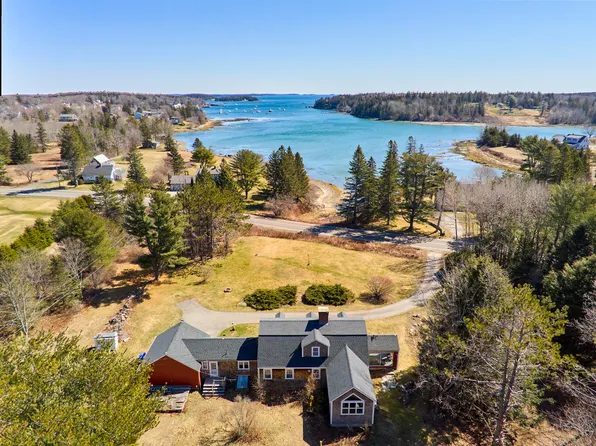 73 Port Clyde Road, Saint George, ME 04860