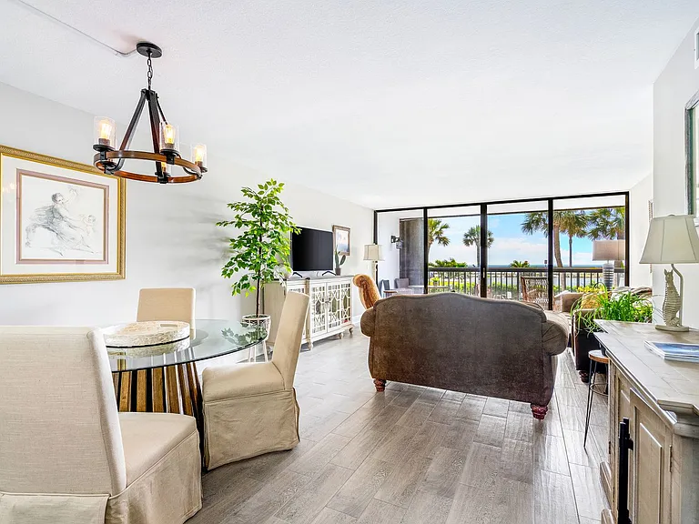 4141 Ocean Dr #208 — Photo 5