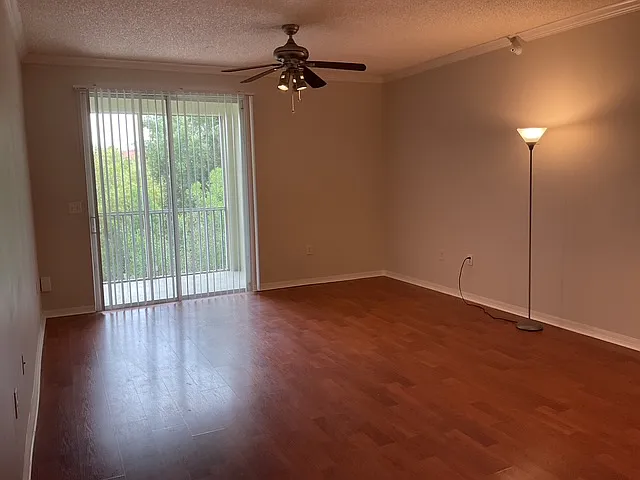 5711 Bentgrass Dr #19-211 — Photo 2