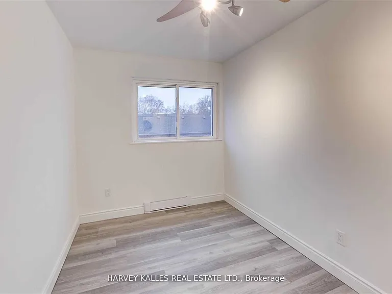 901 Millwood Rd #B — Photo 14