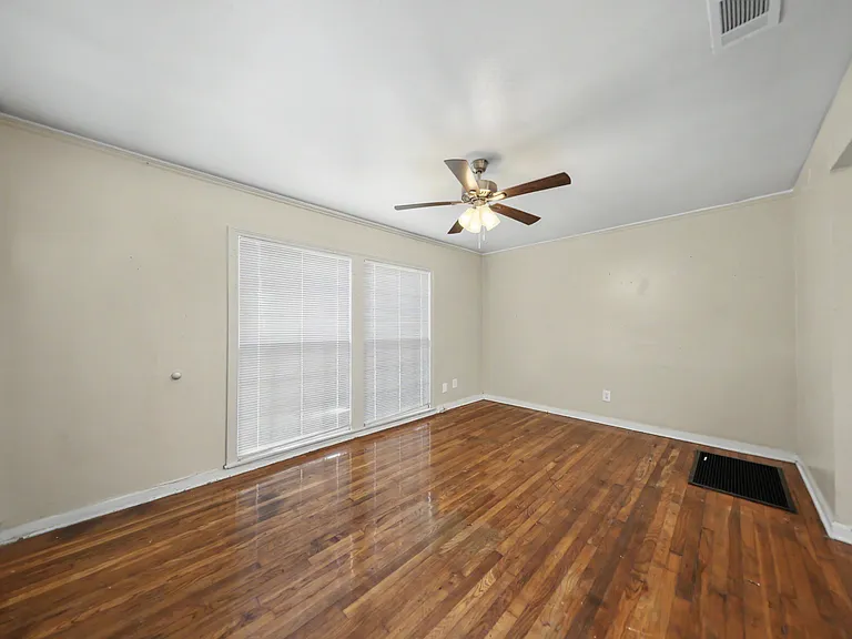 1502 S 7th St — Photo 6