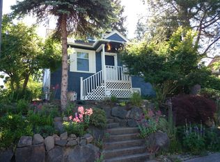 9634 59th Ave S, Seattle, WA 98118