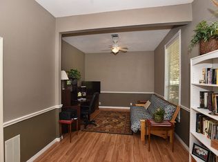 7038 Rockridge Trl, Aubrey, TX 76227