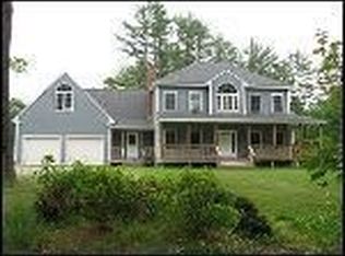 939 South St, Dayton, ME 04005