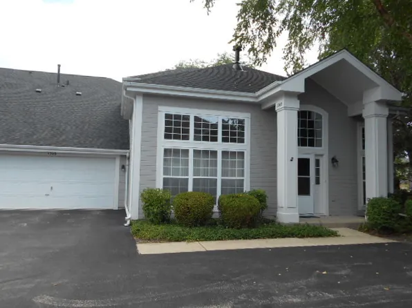 1308 Spencer Ln, Batavia, IL 60510