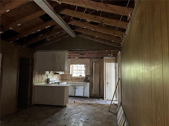 4th image of 1400 Ghent Street