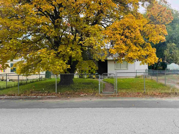 305 E Graves Rd, Spokane, WA 99218
