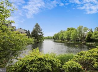 1557 Regatta Ln, Reston, VA 20194