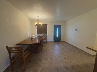 10021 Ladrones Pl SW, Albuquerque, NM 87121