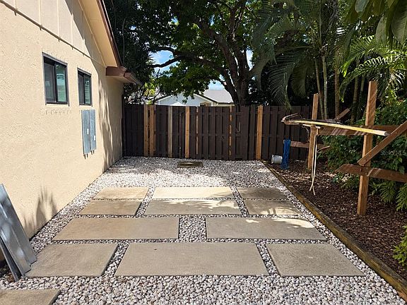 3rd image of 5440 SW 155TH COURT