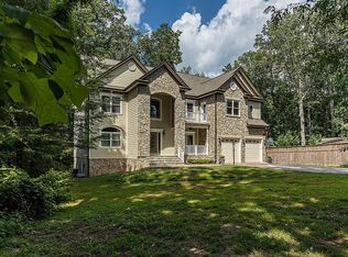 11932 Waples Mill Rd, Oakton, VA 22124