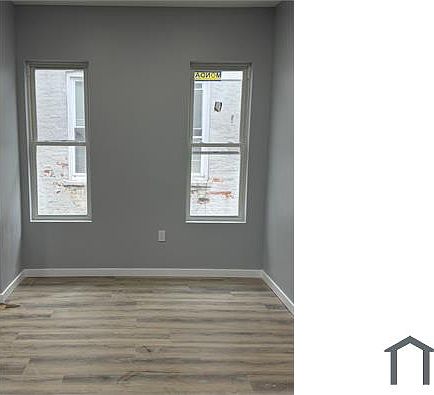 4th image of 1044 Manor Ave #1-2