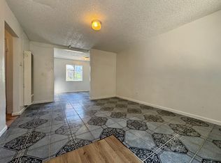 WALL, Los Angeles, CA 90011