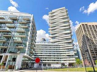 15 Queens Quay E #907, Toronto, ON