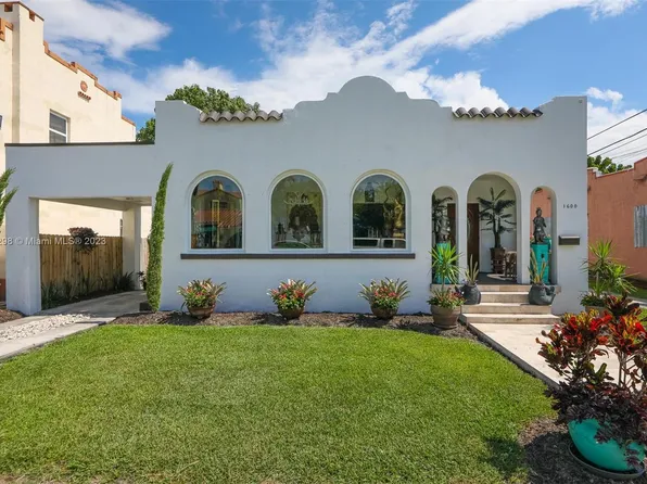 1600 NW 8th St, Miami, FL 33125