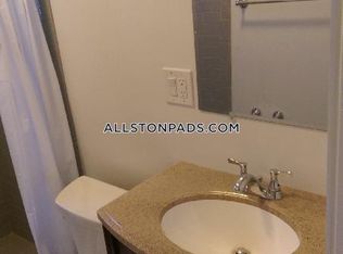 8 Sawyer Ter #U1D2, Boston, MA 02134