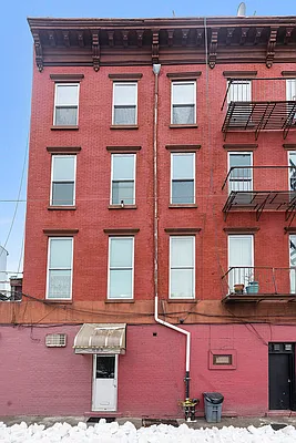 Rented by Corcoran | media 17