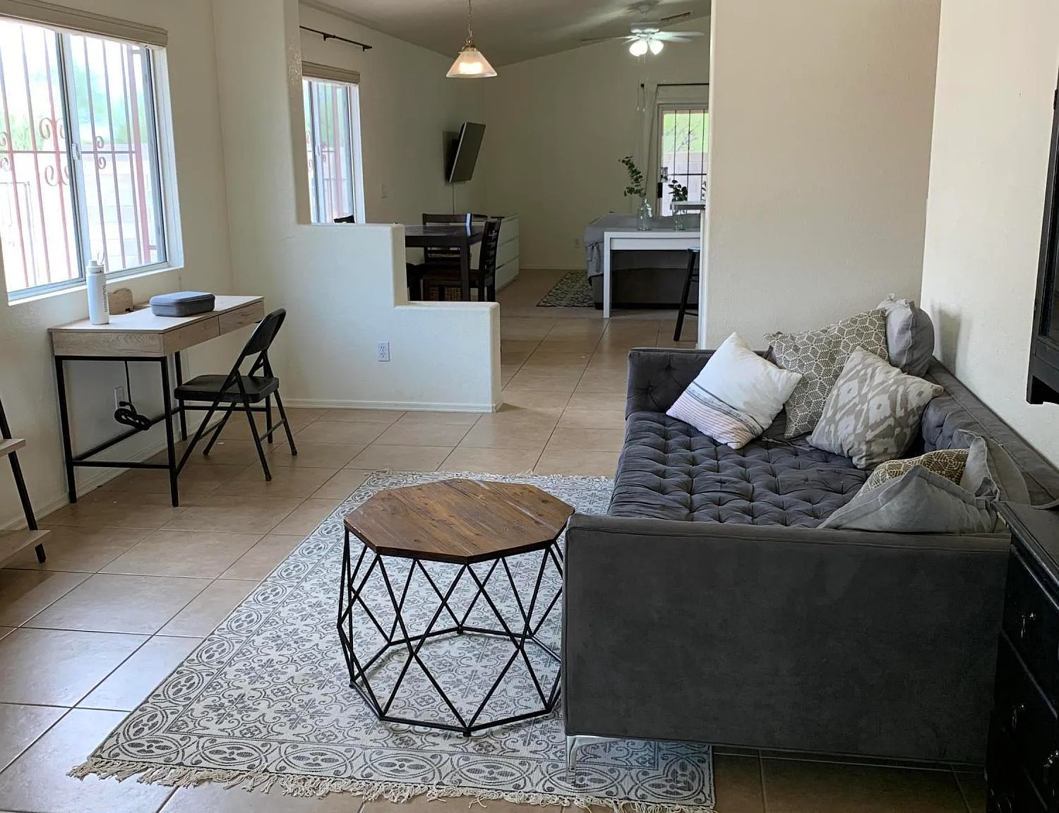 3 bed, 2.0 bath, 1495 sqft, $1,750 — Photo 3