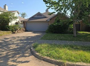 2301 Lacewood Dr, Garland, TX 75044
