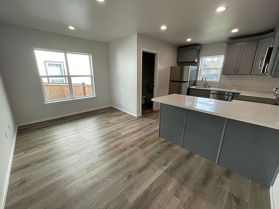 3rd image of 5118 S Asotin St #B
