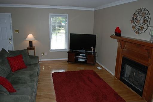 4th image of 4600 River Mill Ct