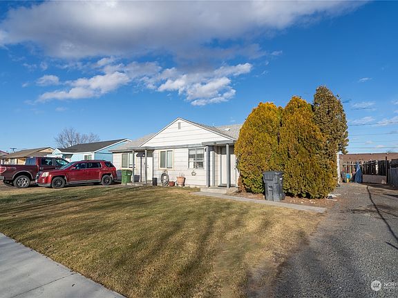 5th image of 1224 -1226 Lowry Street