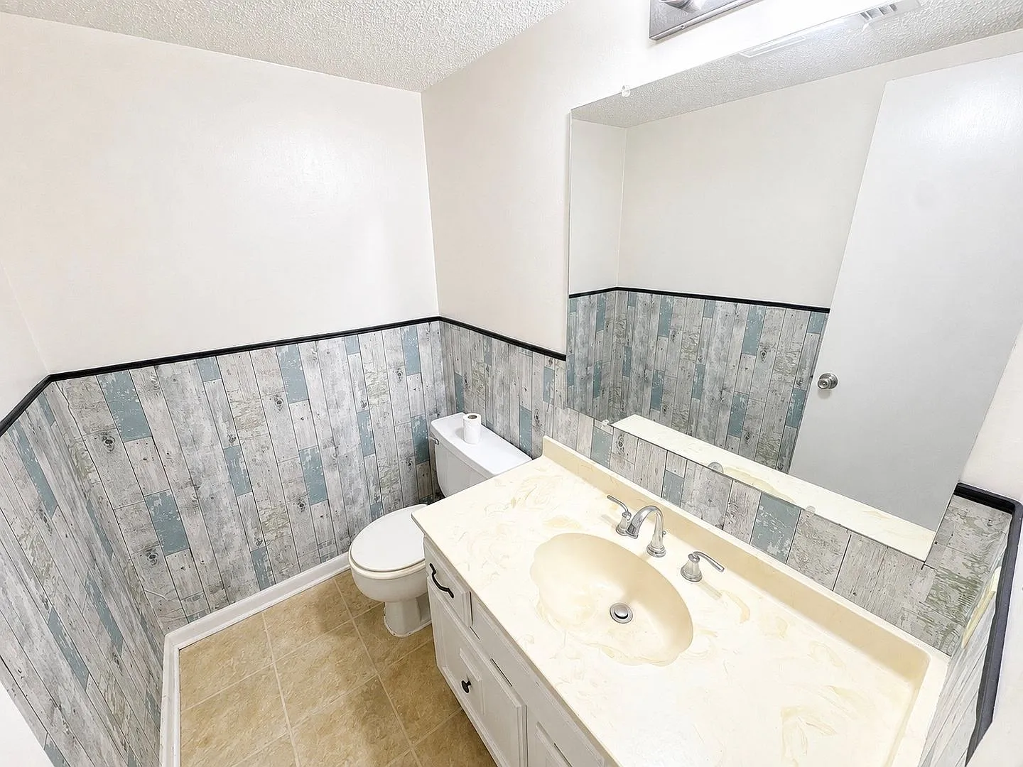 Bossier Townhome — Photo 4