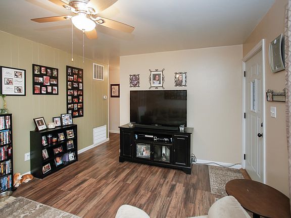 1041 fargo avenue-105