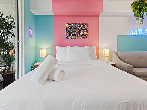 2nd image of 1200 Brickell Bay Dr APT 1816