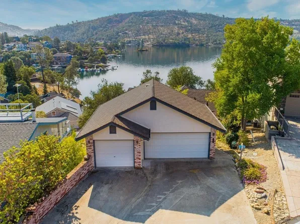188 Oakhurst Ct, Copperopolis, CA 95228