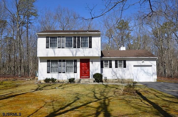 1st image of 305 New Leaf Ct