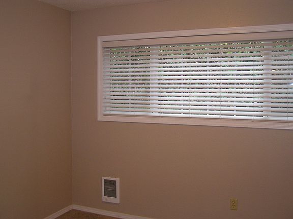 3rd image of 1719 SW 16th Ave APT 7