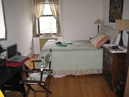 Rented by Magnone Real Estate | media 18