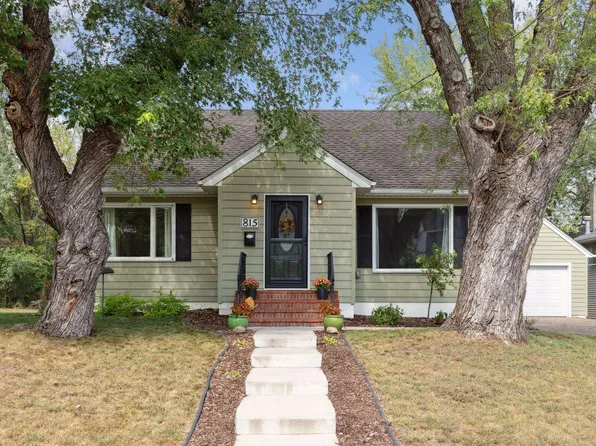 815 River St, Hudson, WI 54016
