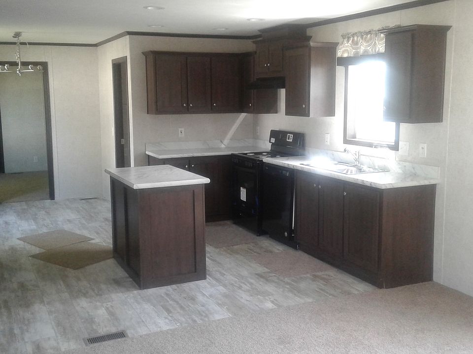 2nd image of 4706 Golden Gate Dr