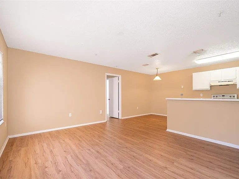 956 Salt Pond Pl #306 — Photo 3