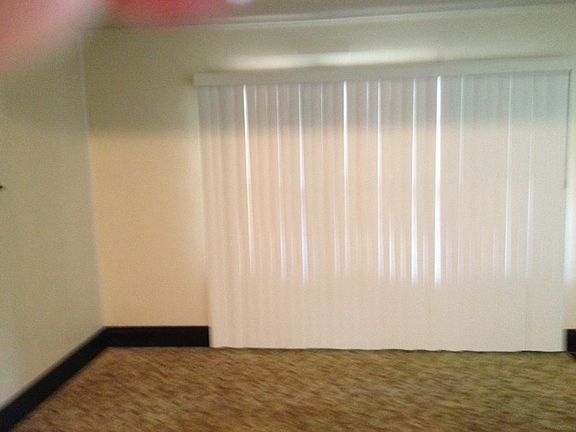 5th image of 4913 Stickney Ave