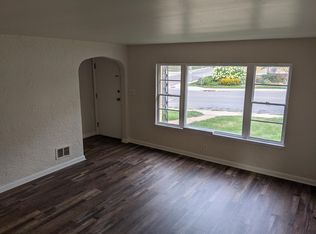 3204 California St, Omaha, NE 68131